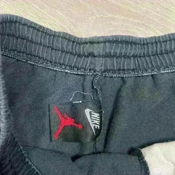 Vintage Nike Jordan Jungle #23 Atheltic Cotton Two Tone Sweats Shorts size XL - Picture 2 of 5